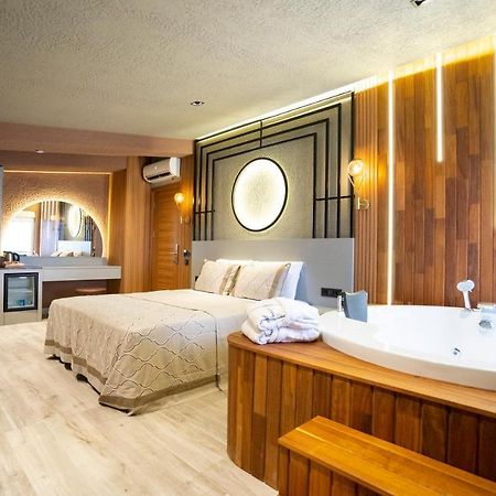 Antalya City Hotel & Spa (Adults Only) Екстер'єр фото